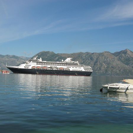 Appartamento Melodia del Mare 2 Cattaro Esterno foto